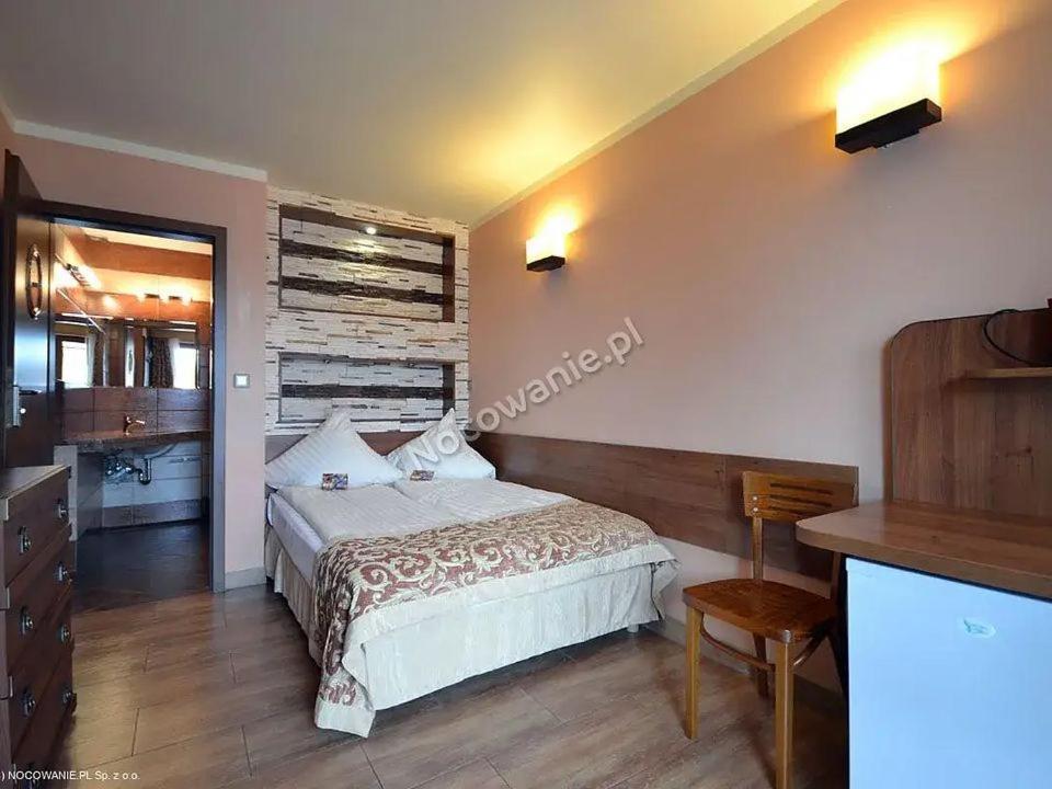 Dom Goscinny Zlota Rybka Dziwnów Extérieur photo