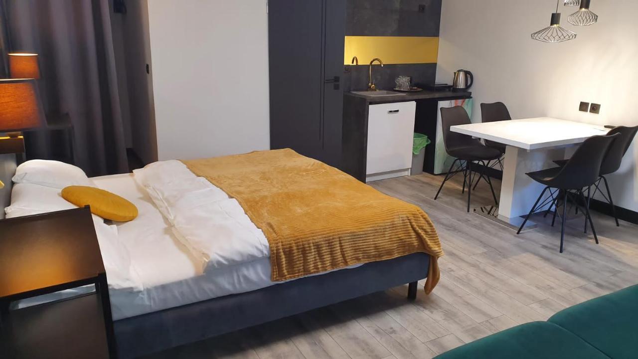 Dom Goscinny Zlota Rybka Dziwnów Extérieur photo